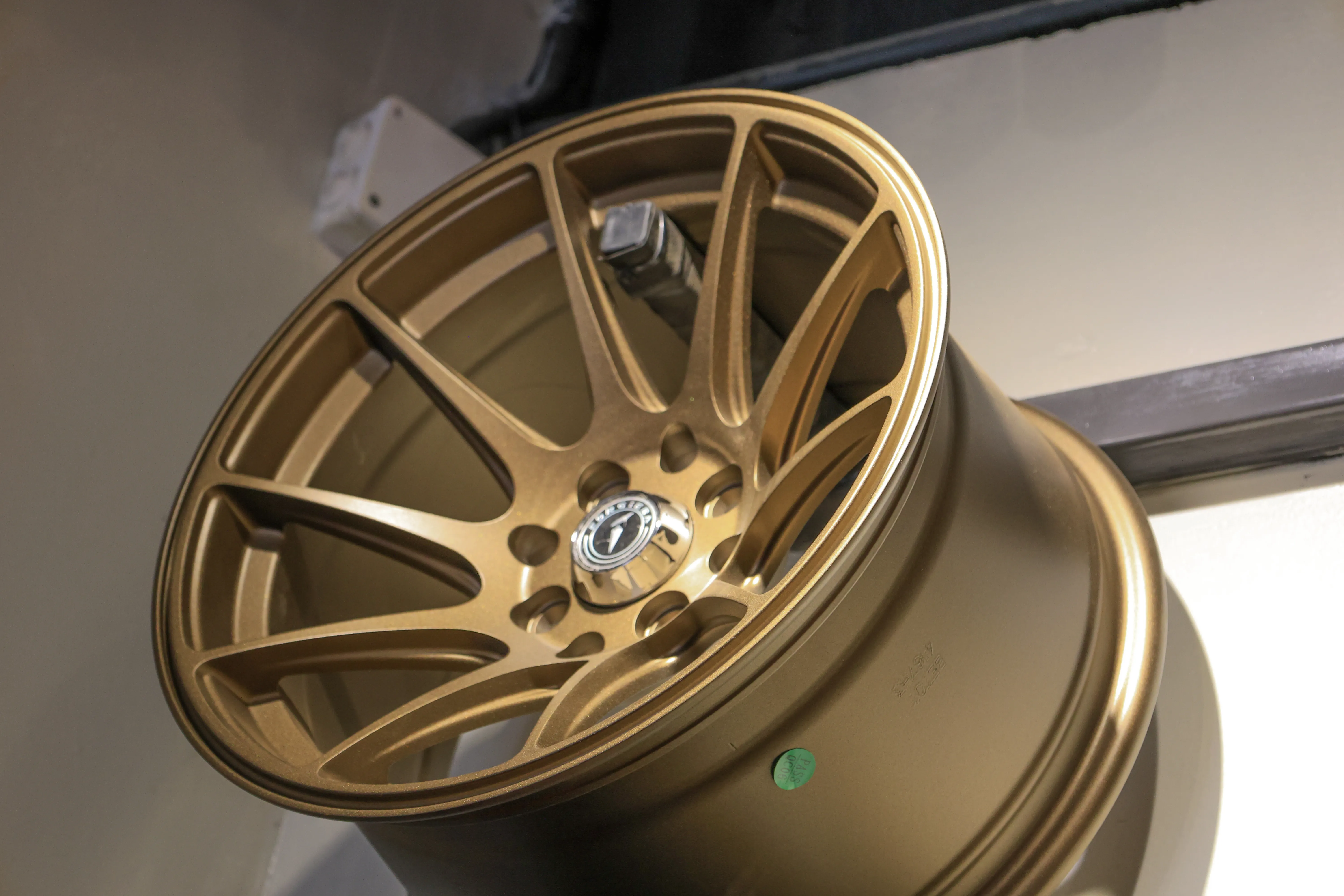 XXR 527 concave alloy wheel